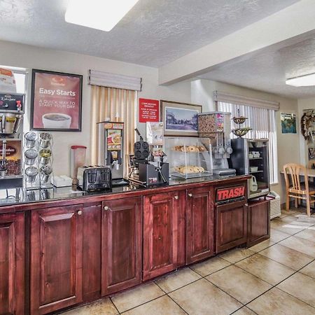 Econo Lodge Downtown Vernal Εξωτερικό φωτογραφία