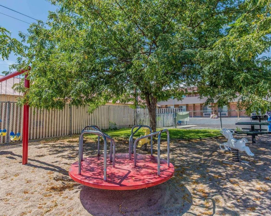 Econo Lodge Downtown Vernal Εξωτερικό φωτογραφία