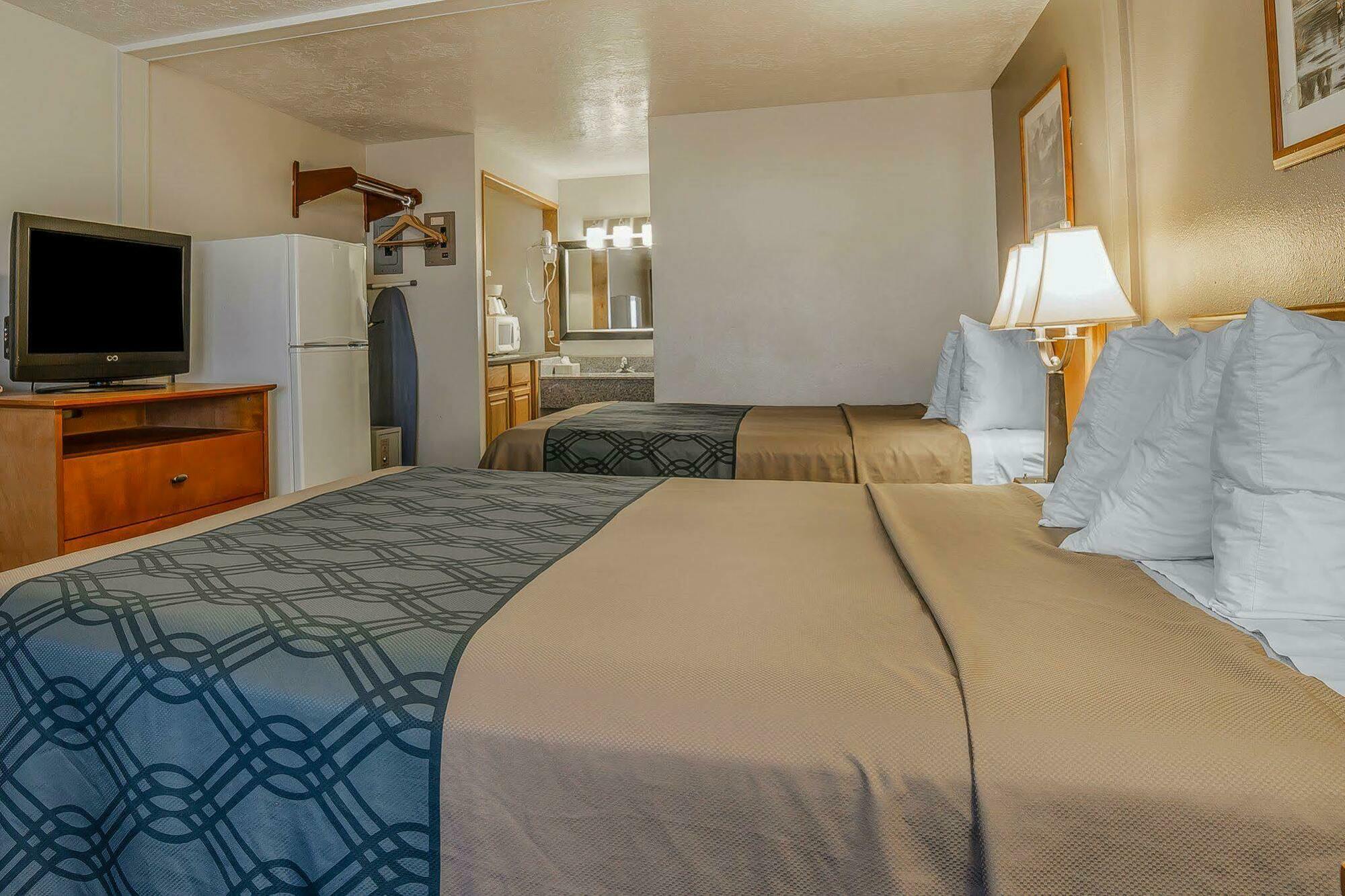 Econo Lodge Downtown Vernal Εξωτερικό φωτογραφία