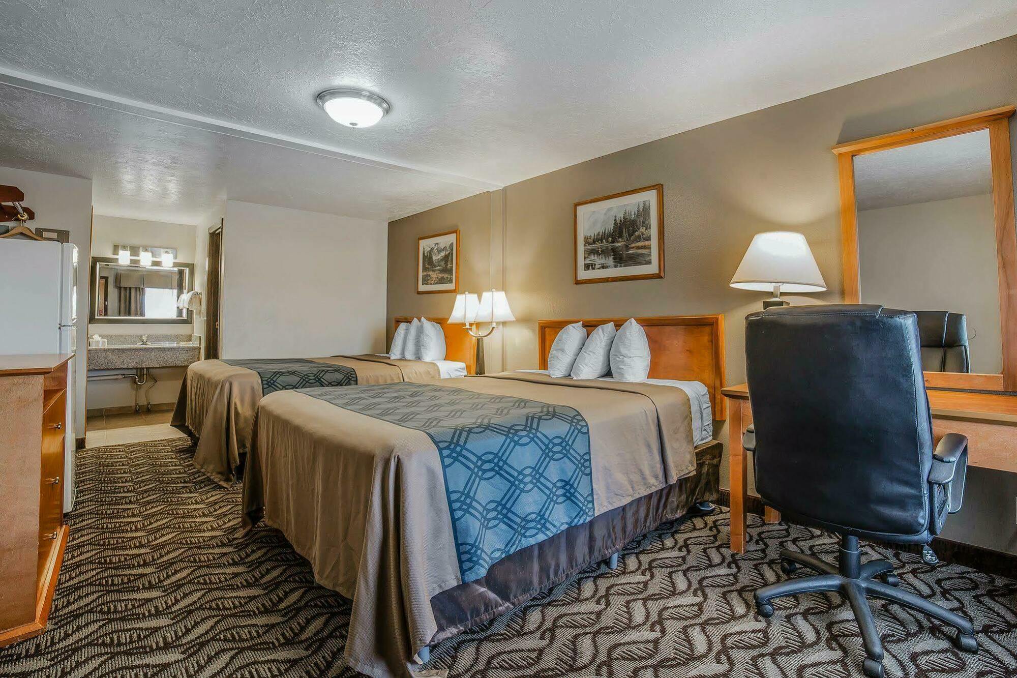 Econo Lodge Downtown Vernal Εξωτερικό φωτογραφία
